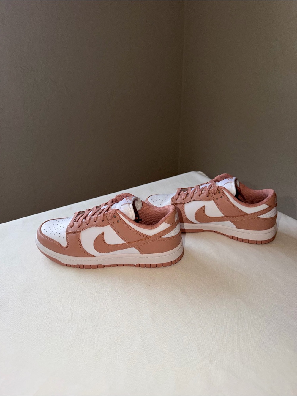 Nike Dunk Low Rose Whisper Women’s Size 7 / Men’s 5.5